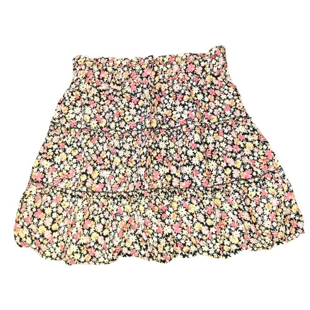 Wild Fable women’s floral ruffle skirt Sz Small EUC